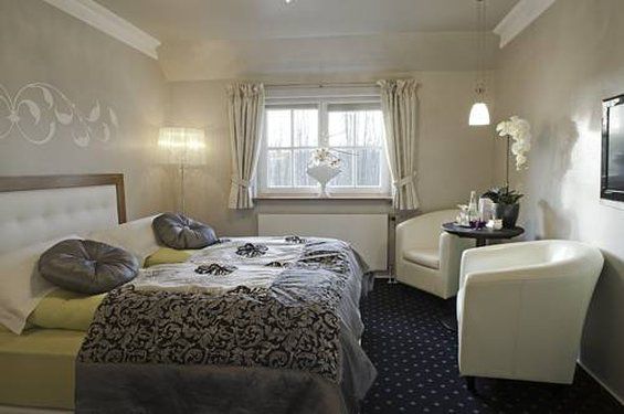Amethyst Hotel Garni Lueneburg Deutsch Evern Extérieur photo